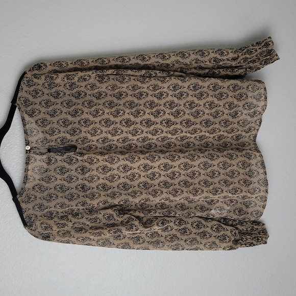 Pleione Lace Trim Blouse Chiffon Smocked Cuffs Keyhole Back Sheer Size XS - Picture 7 of 11